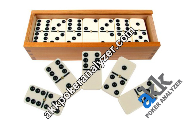 Infrared Contact Lenses Domino In Wooden Case